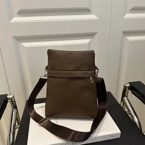 Minimalist Pebbled PU Leather Crossbody Mobile Phone Bag For Women With Wide Adjustable Strap Gold Hardware Daily Commute