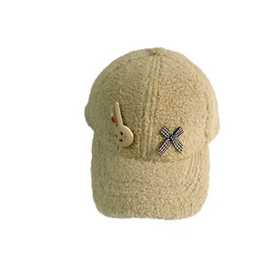 Casquette de baseball d'hiver en laine d'agneau avec lapin et nœud à carreaux