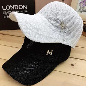 Breathable mesh knit baseball cap with metal M logo in black and white styles