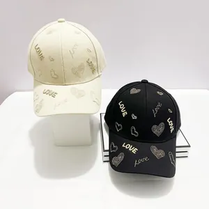 Berretto da Baseball con Ricamo Cuore e Lettera LOVE per Uomo Donna in Cotone Regolabile Cappello da Sole Casual Hip Hop