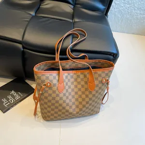 Borsa tote vintage a scacchi marroni con grande capacità e stampa geometrica
