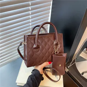 Ensemble de Petit Sac Carré Losange Matelassé Mode pour Femmes Sac Bandoulière en Cuir PU Avec Mini Pochette Sac à Main Urbain Simple