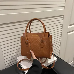 Sac à Main pour Femme en Cuir PU Motif Crocodile Serpent Élégant Minimaliste Urbain Sac à Bandoulière pour Bureau Navette Quotidienne
