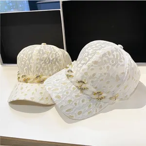 Casquette de Baseball en Dentelle Imprimé Léopard pour Femme Avec Décoration de Chaîne en Strass Chapeau Pare-soleil Respirant