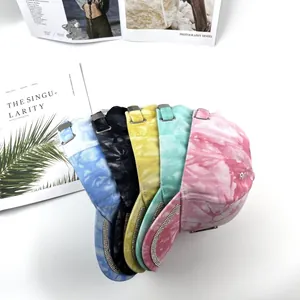 Casquettes de baseball tie-dye avec logo R en strass en bleu, noir, jaune, vert et rose