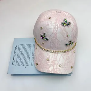 Berretto da Baseball in Pizzo con Strass di Lusso Moda Farfalla Trifoglio Cappello da Sole Regolabile Elegante Outdoor Viaggio