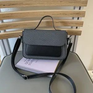 Women PU Leather Woven Splicing Crossbody Bag Flap Small Square Shoulder Bag Commute Handbag With Top Handle Minimalist Color-block Design