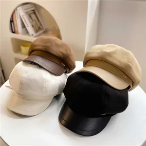 Octagonal newsboy caps in wool and PU leather mix, set of four elegant vintage colors