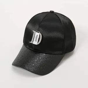 Casquette de Baseball Satin Femme Lettre en Strass Bord à Paillettes Scintillantes Protection Solaire Réglable Chapeau Élégant