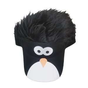Casquette de baseball pingouin rigolote avec perruque duveteuse et broderie yeux et bec