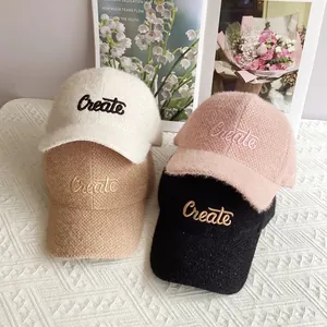 Berretto da Baseball in Ciniglia da Donna Caldo Inverno Autunno Visiera Curva Regolabile Ricamo Lettere Create Moda Casual Parasole
