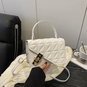 Sac Bandoulière Femme Matelassé Losange Cuir PU Poignée Supérieure Petit Sac Carré Fermoir Chaîne Or Mode Tendance