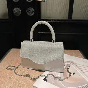 Sac de Soirée de Luxe pour Femmes Strass Paillettes Petit Sac Carré Avec Bandoulière Chaîne Élégant Pochette de Banquet Mariage Fête pour Dames
