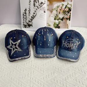 Berretti da baseball in denim da donna con strass, perle e ricamo HONEY chic