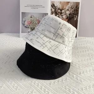 Damen Trendy Strass Geometrisches Gitter Anglerhut Casual Baumwolle Leinwand Sonnenschutz Strand Fischerhut Bling Kopfbedeckung
