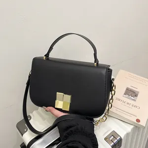 Minimalistische PU-Leren Kleine Vierkante Crossbodytas Voor Dames Met Gouden Ketting En Vierkant Slot Elegante Schoudertas