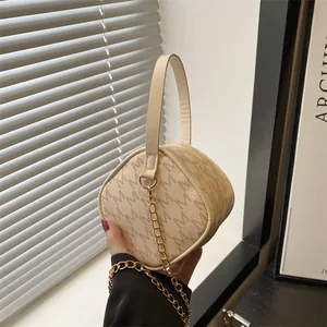 Mode Femmes Mini Sac à Main Sac Bandoulière Imprimé Lettres en Cuir PU Petit Sac Carré Avec Chaîne en Métal Doré