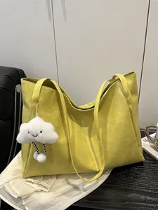 Minimalistische gelbe PU-Leder Tragetasche mit breiten Trägern und Wolken-Anhänger