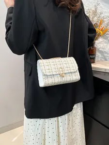 Sac Bandoulière Élégant en Tweed Avec Chaîne Pour Femme Petit Sac à Épaule Carré Vintage Avec Fermoir en Métal Doré