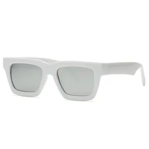 Lunettes de soleil blanches classiques à monture carrée avec verres foncés pour tous