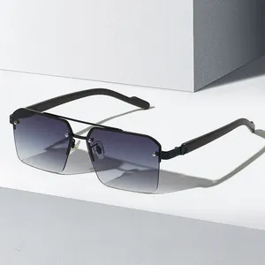 Occhiali da Sole Quadrati Senza Montatura da Uomo Moda Doppio Ponte in Metallo UV400 Aste Trama Legno per Guida All'aperto Viaggi 22045