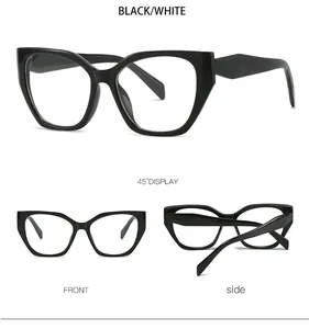 Vue détaillée des lunettes de soleil œil-de-chat noires avec branches géométriques polies