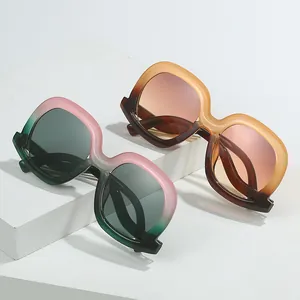 Retro oversized square sunglasses with gradient frames and polished finish for women