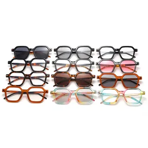 Vari occhiali da sole esagonali alla moda in diversi colori per uomo e donna