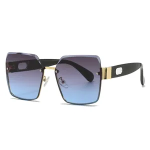 Modische übergroße randlose Sonnenbrille mit Verlaufsgläsern und goldenem Steg