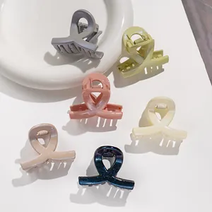 Petite Pince à Cheveux Pailletée pour Femmes Filles Minimaliste Géométrique Shark Clip Accessoires de Coiffure en Résine Brillante