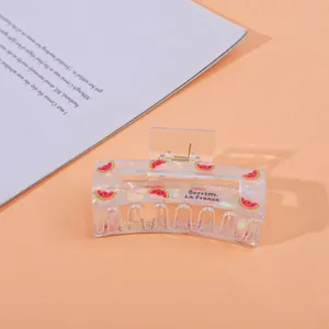 Pinza para el pelo francesa con diseño de sandía y acabado crema iridiscente