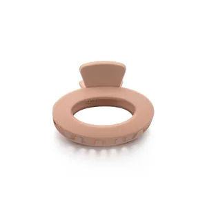 Pinza per capelli ovale rosa opaca da 7,0 cm con texture satinata e denti fini per donna