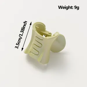 Pince à cheveux vert clair nacré pour demi-queue, taille 3,5 cm et poids 9 g