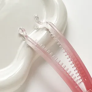 Pink gradient seamless banana clip made of frosted acrylic with internal teeth for hair