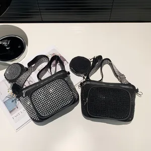 Sacs à main avec strass brillants, bandoulière géométrique et mini pochettes rondes