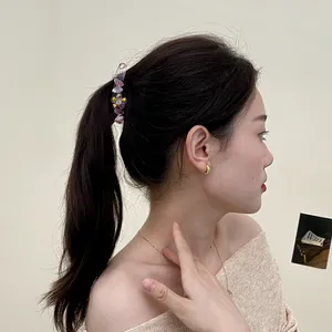 Pince à cheveux banane avec pétales 3D floraux et strass colorés pour queue de cheval