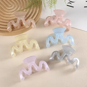 Pince à Cheveux Élégante en Forme de Vague pour Femmes Grande Fini Nacré Plastique Accessoires de Coiffure Quotidienne