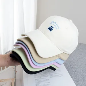 Korean Style Cute Bear Embroidery Cotton Baseball Cap Adjustable Casual Fashion Sun Hat For Women Men Student Peaked Cap