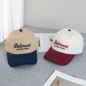 Gorras de béisbol bicolor de algodón con bordado Belmont y visera curva