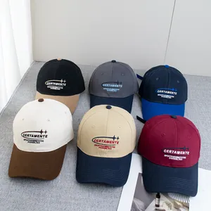 Cappellini da baseball vintage bicolore con ricamo di lettere in varie combinazioni colori