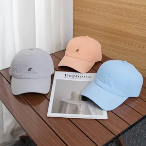 Berretti da baseball a asciugatura rapida con ricamo 'S' in grigio, arancio e blu