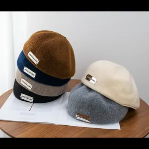 Vintage Wool Look Newsboy Cap For Women Autumn Winter Retro Beret Painter Hat Solid Color Warm Flat Cap With Metal Tag