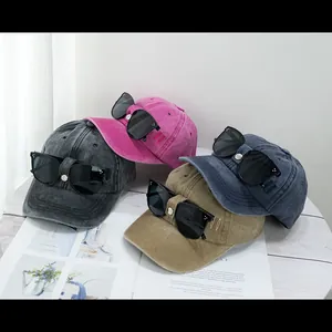 Casquette de baseball avec lunettes de soleil pilote à oreilles de chat en couleurs rétro