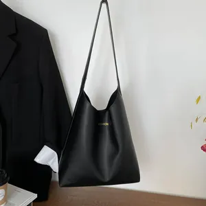 Minimalist black matte leather tote bag with gold FASHION text and large capacity