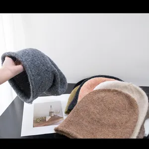 Bonnet en Tricot de Laine Slouchy pour Femmes Chaud Bonnet en Peluche pour Femmes Couleur Unie Doux Quotidien Tricot