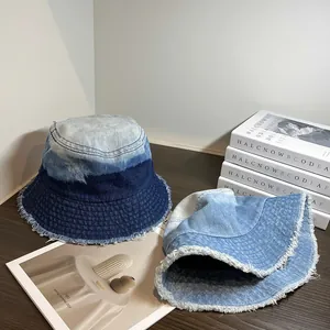Chapeau bob en jean dégradé de style coréen avec bords effilochés pour femmes