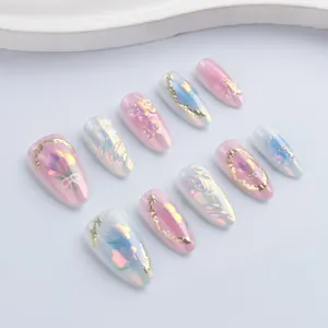 Faux ongles amande cat eye avec relief floral 3D et finition aurora, kit de 10