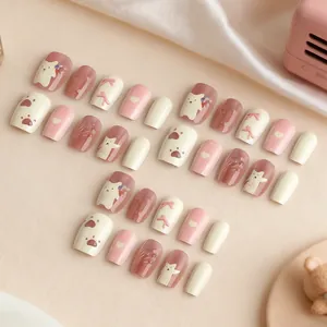 Faux ongles roses de dessin animé avec nœuds 3D, motifs d'ours et de cœurs