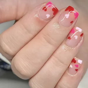 Short Square Glossy Press On Nails Heart Pattern Fake Nails With Adhesive Tabs Valentine's Day Manicure DIY For Women