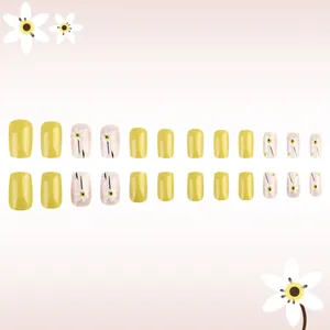 Glossy yellow and daisy print press-on nails set with 24 pieces for women